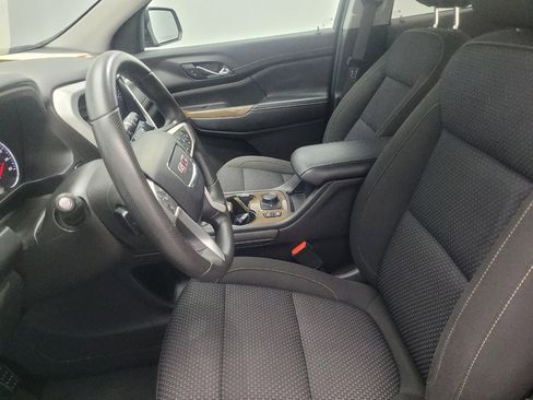 Used 2021 GMC Acadia SLE w/ Driver Convenience Package FWD image 17