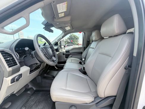 Used 2022 Ford F250 XL w/ STX Appearance Package AWD/4WD image 22