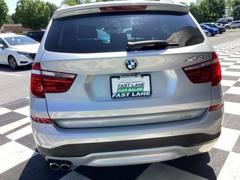 Used 2017 BMW X3 sDrive28i w/ Premium Package 3 RWD image 8