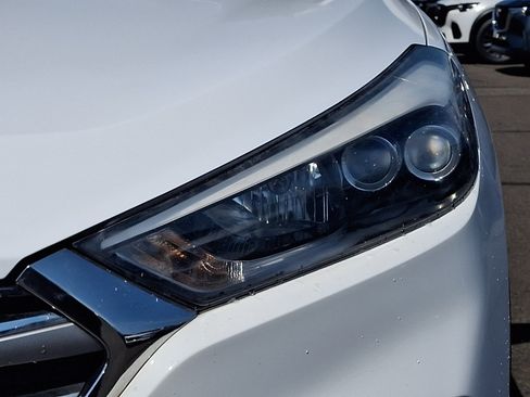 Used 2017 Hyundai Tucson Limited w/ Cargo Package FWD image 11