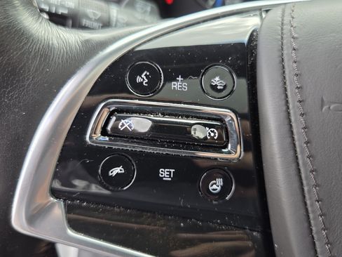 Certified 2018 Cadillac Escalade ESV Platinum RWD image 24