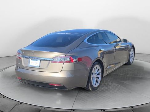 Used 2016 Tesla Model S 75D image 5