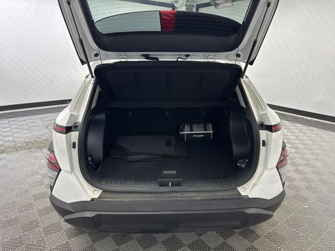 Used 2026 Hyundai Kona SEL Sport FWD image 18