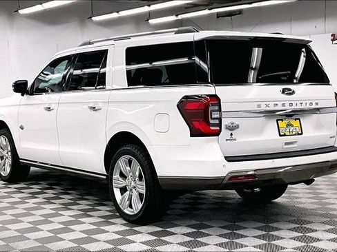 Used 2024 Ford Expedition Max King Ranch AWD/4WD image 2