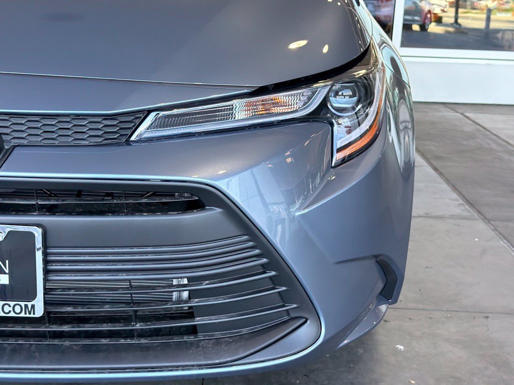 New 2027 Toyota Corolla LE FWD image 5