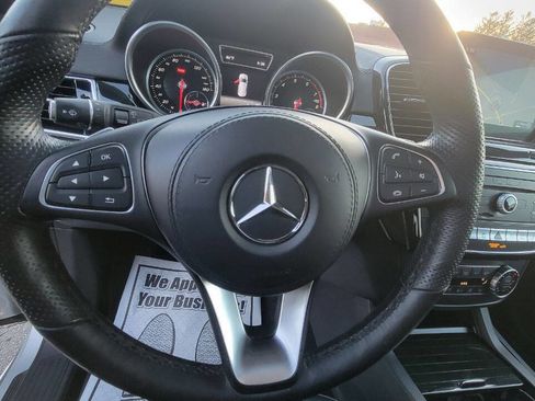 Used 2019 Mercedes-Benz GLS 450 4MATIC image 15