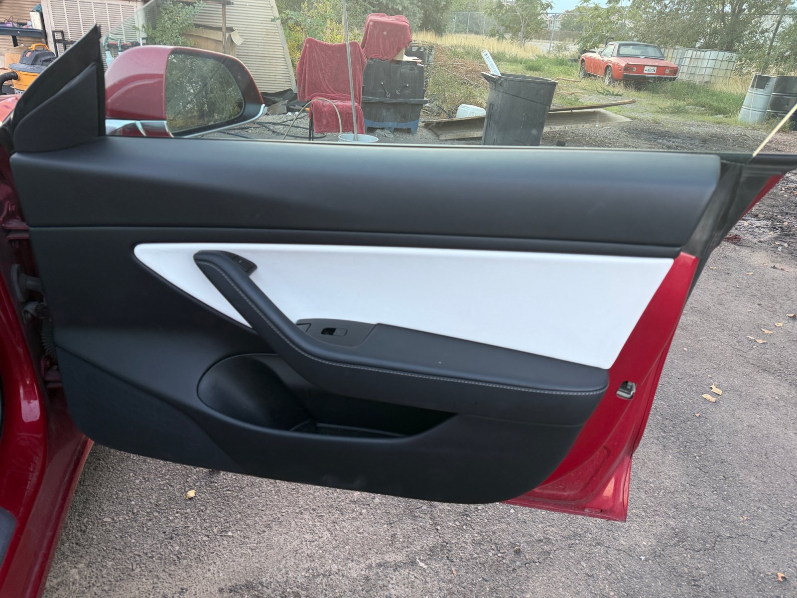Used 2020 Tesla Model 3 Standard Range RWD image 17