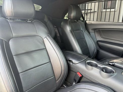 Used 2018 Ford Mustang GT Premium w/ GT Performance Package image 15