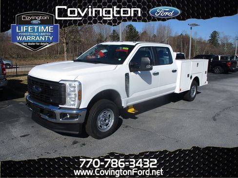 New 2026 Ford F250 XL w/ XL Chrome Package image 1