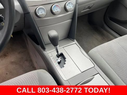 Used 2011 Toyota Camry LE FWD image 23