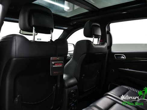 Used 2018 Jeep Grand Cherokee Trackhawk AWD/4WD image 46