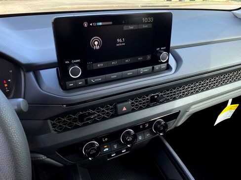 Used 2025 Honda Accord LX image 14