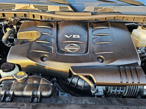 Certified 2022 Nissan Armada Platinum w/ Captain's Chairs Package image 36