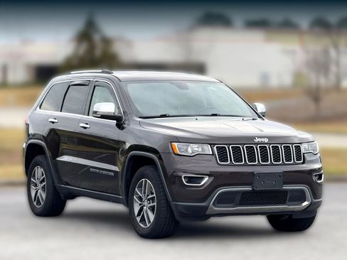 Used 2017 Jeep Grand Cherokee Limited image 1