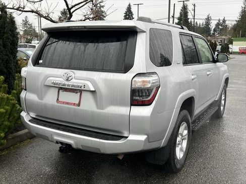 Certified 2024 Toyota 4Runner SR5 Premium image 7