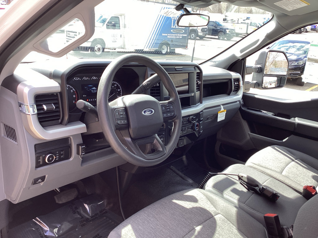 New 2026 Ford F350 XL w/ XL Off-Road Package AWD/4WD image 38