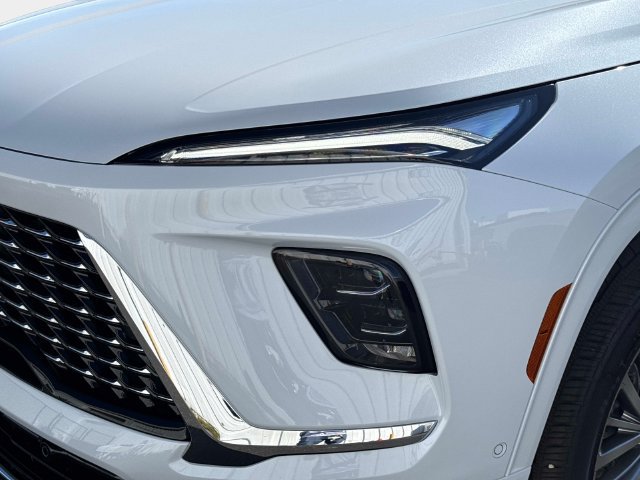New 2027 Buick Enclave Avenir FWD image 9
