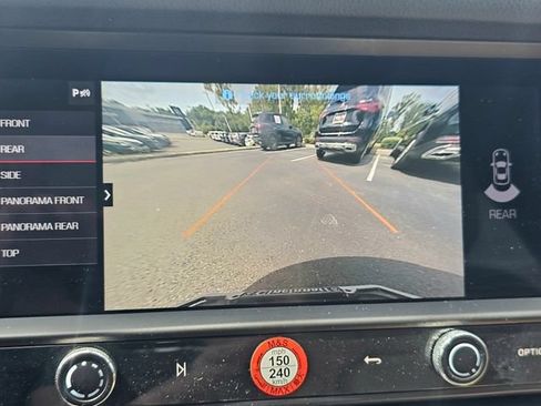 Used 2022 Porsche Macan AWD/4WD image 41