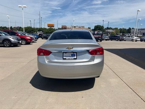 Used 2016 Chevrolet Impala LT w/ Convenience Package FWD image 6