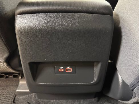 Used 2024 Nissan Frontier S w/ Technology Package image 16