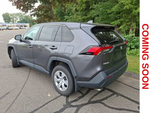 Used 2023 Toyota RAV4 LE AWD/4WD image 8