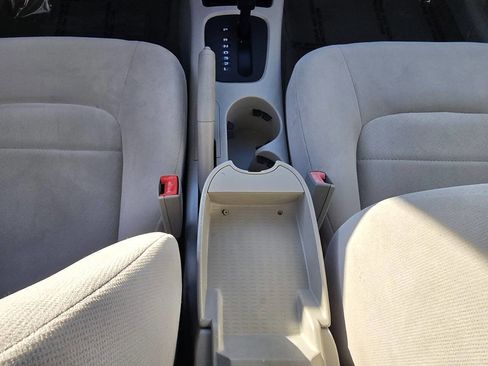 Used 2006 Kia Spectra EX image 33