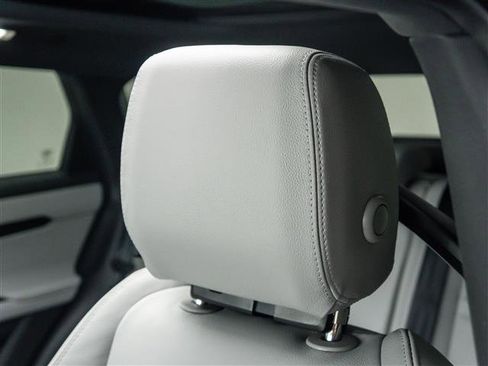 New 2026 Land Rover Range Rover Evoque S image 14