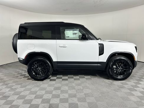 Used 2025 Land Rover Defender 90 S AWD/4WD image 6