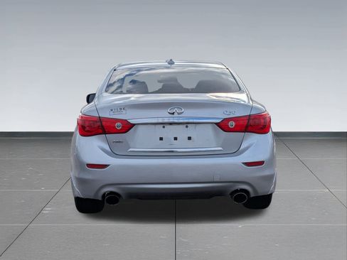 Used 2017 INFINITI Q50 Signature Edition w/ All Weather Package (L93) image 4