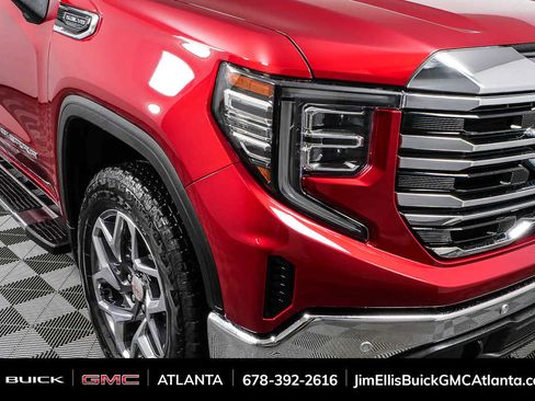 Used 2022 GMC Sierra 1500 SLT w/ SLT Premium Plus Package image 34