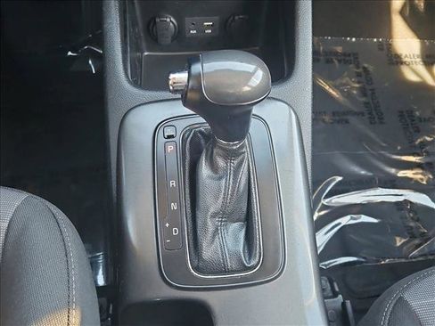 Used 2016 Kia Forte EX image 12