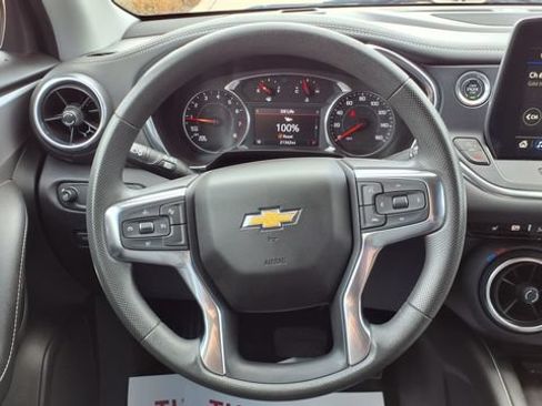 Used 2024 Chevrolet Blazer LT w/ Convenience Package FWD image 22