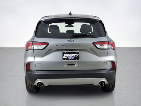 Certified 2022 Ford Escape SE w/ Convenience Package AWD/4WD image 4