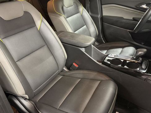 Used 2024 Chevrolet Trax ACTIV w/ Driver Confidence Package image 26