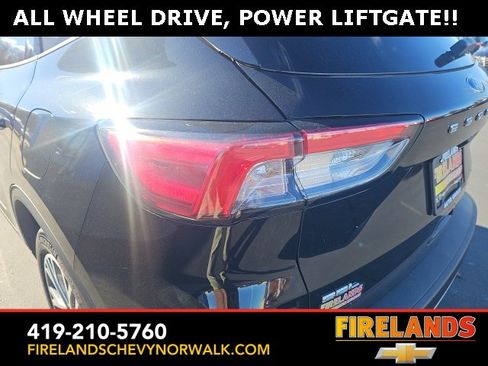 Used 2022 Ford Escape SEL w/ Technology Package image 32