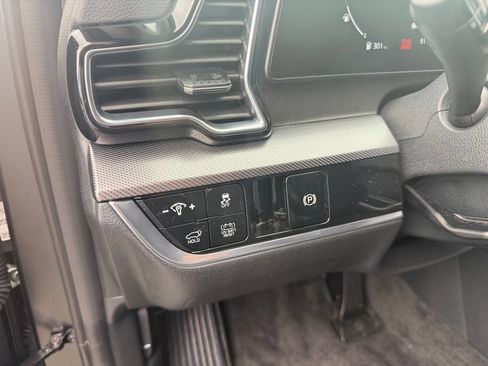 Used 2025 Kia Sportage SX Prestige AWD/4WD image 15