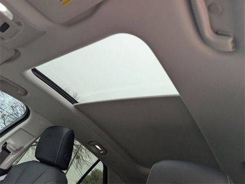 New 2026 Buick Envision Sport Touring image 18