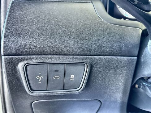 Used 2022 Hyundai Santa Cruz SEL w/ Activity Package image 17