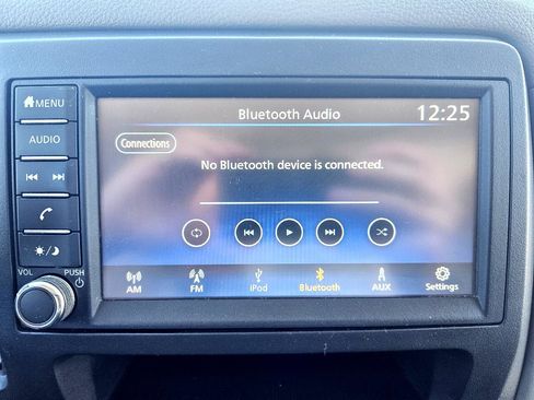 Used 2019 Nissan NV 1500 S image 31