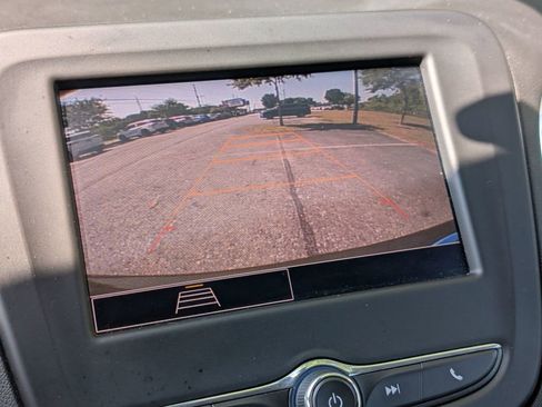 Used 2024 Chevrolet Equinox LT FWD image 23