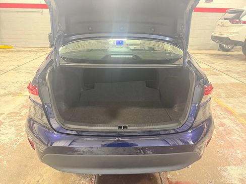 Used 2025 Toyota Corolla LE FWD image 13