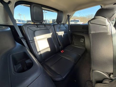 Used 2020 Lincoln Aviator Reserve w/ Equipment Group 202A image 11