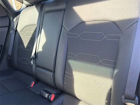 Used 2024 Kia Forte GT-Line w/ GT-Line Premium Package image 18