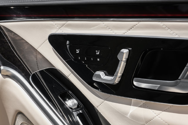 Used 2021 Mercedes-Benz S 580 4MATIC Sedan image 52