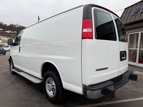 Used 2024 Chevrolet Express 2500 w/ Driver Convenience Package image 3