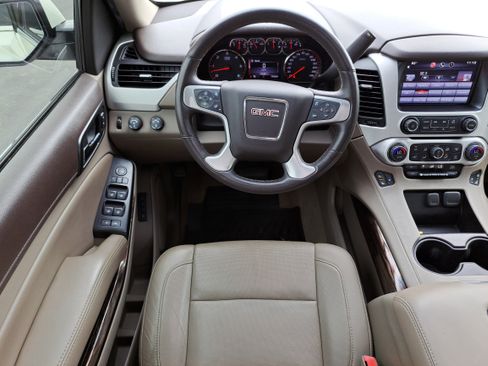 Used 2015 GMC Yukon XL SLT w/ Open Road Package image 8
