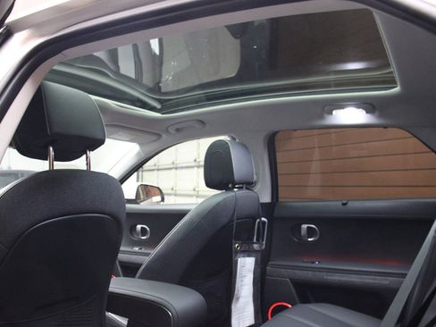 Used 2023 Hyundai Ioniq 5 Limited image 28