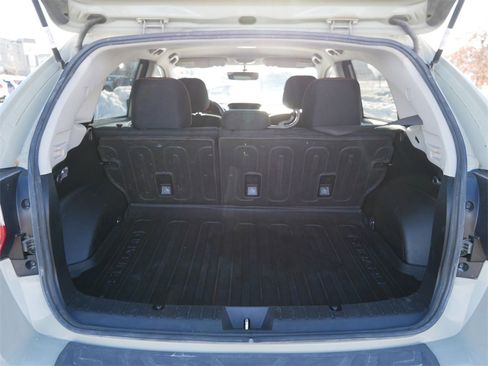 Used 2017 Subaru Crosstrek 2.0i Premium image 11