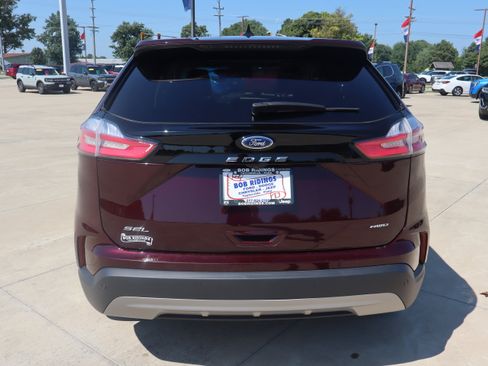 Used 2024 Ford Edge SEL w/ Convenience Package AWD/4WD image 7