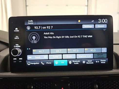 Used 2023 Honda CR-V Sport Touring image 27